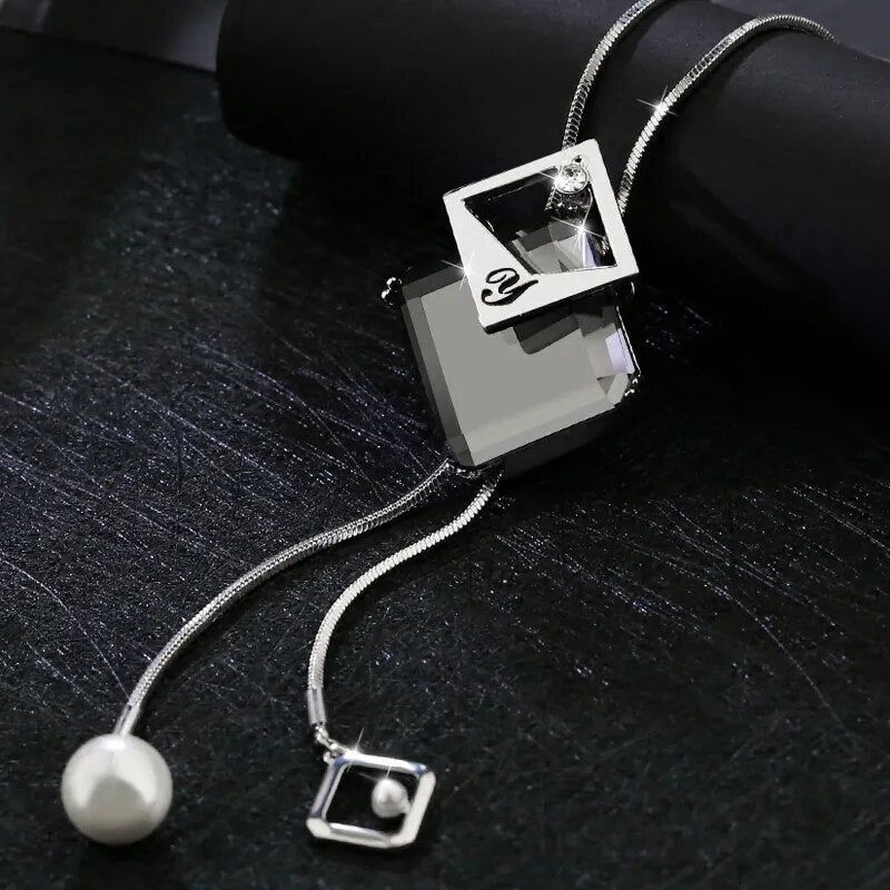 Fashion Gray Crystal