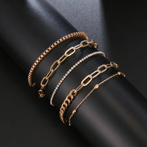 Image of Bohemian Geometric Chain