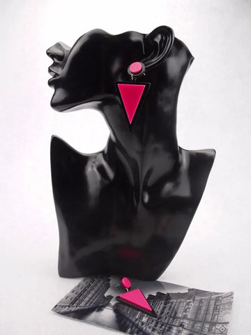 Image of Brand Earing Fluorescent