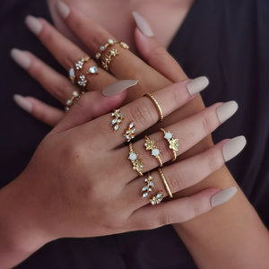 17 Pcs/set Boho Vintage Gold Color Crystal Opal Gem Ring Set Crown