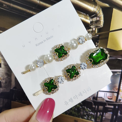 Image of 1 Set Women Hair Clips Headwear Jewelry Fashion Crystal Hair Accessories for Girls Luxury Pearl Barrettes Pins Christmas Gift